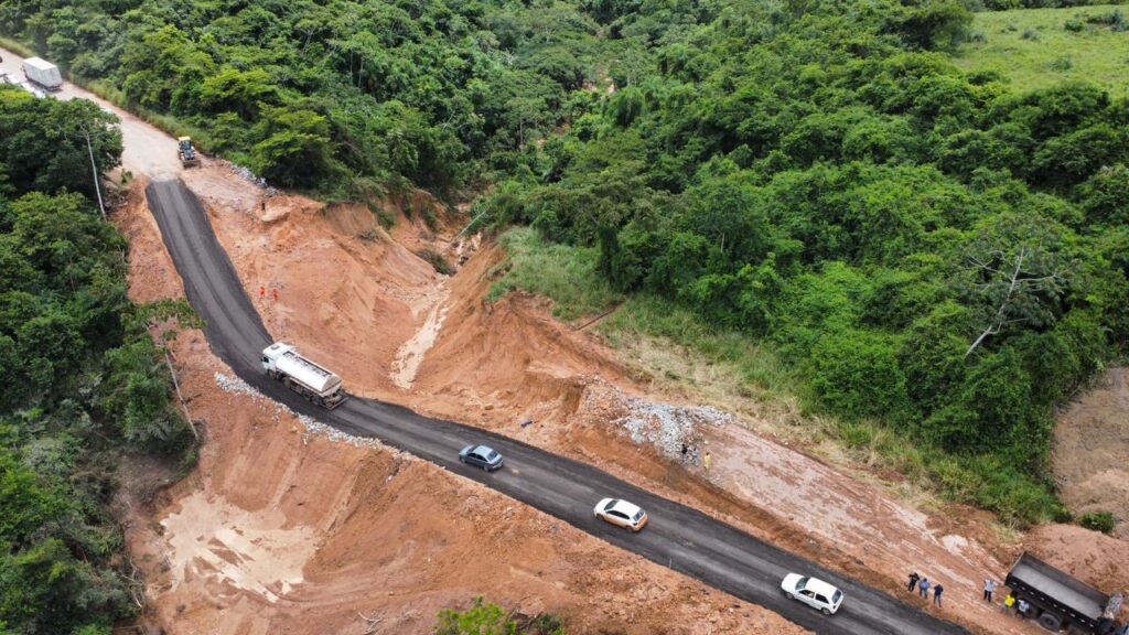 Trecho da BR-222 é liberada em meia pista