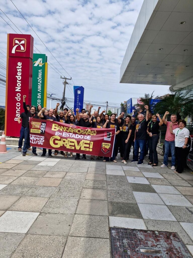 BANCÁRIOS DO MARANHÃO PARTICIPAM DO DIA NACIONAL DE MOBILIZAÇÃO EM MEIO A ESTADO DE GREVE