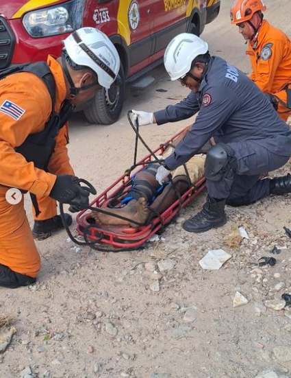 BOMBEIROS RESGATAM HOMEM PRESO EM ESTRUTURA DE CONCRETO NO ARAÇAGI