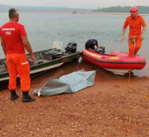 CORPO DE BOMBEIROS LOCALIZA VÍTIMA DO DESABAMENTO DA PONTE JUSCELINO KUBITSCHEK; BUSCAS CONTINUAM